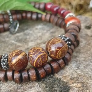 Bracelet Jaspe peau d’éléphant, Graines l’église, Erable et Bois de santal « Centrage »