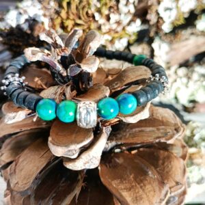 Bracelet Nature (taille M/L) coco noire et chrysocolle : “Présent”