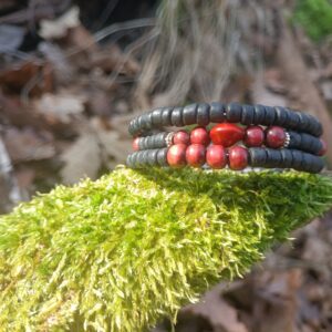 Bracelet coco – santal rouge – graine l’église (bois de condori)