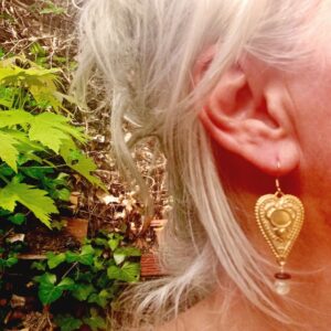 Boucles santal indien et pierre citrine – accroches plaqués or sur argent