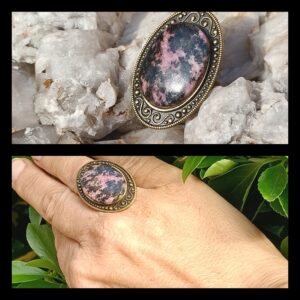 Bague réglable, alliage bronze, rhodonite AAA+