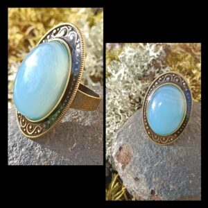 Bague réglable, alliage bronze, calcédoine bleue AAA+