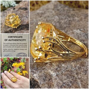 Bague cuivre plaqué or, ambre baltique jaune